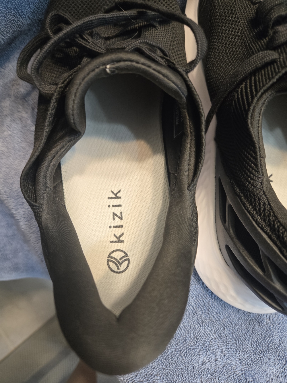 Kizik Black Knit Slip-On Sneakers Mens size 10W or Womens size 11.5 - Picture 7 of 11